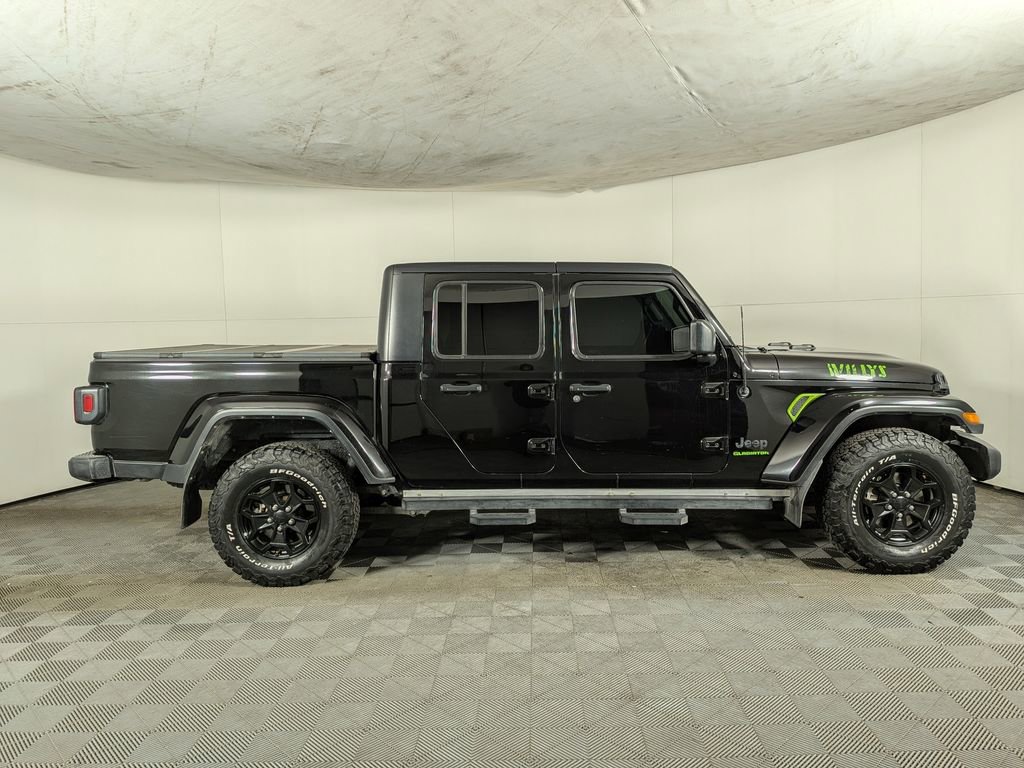 Used 2021 Jeep Gladiator Willys image 6