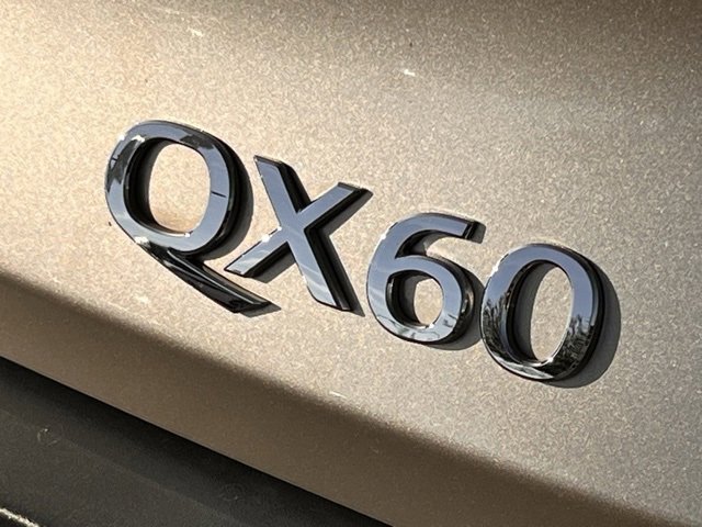 Certified 2024 INFINITI QX60 Luxe image 35