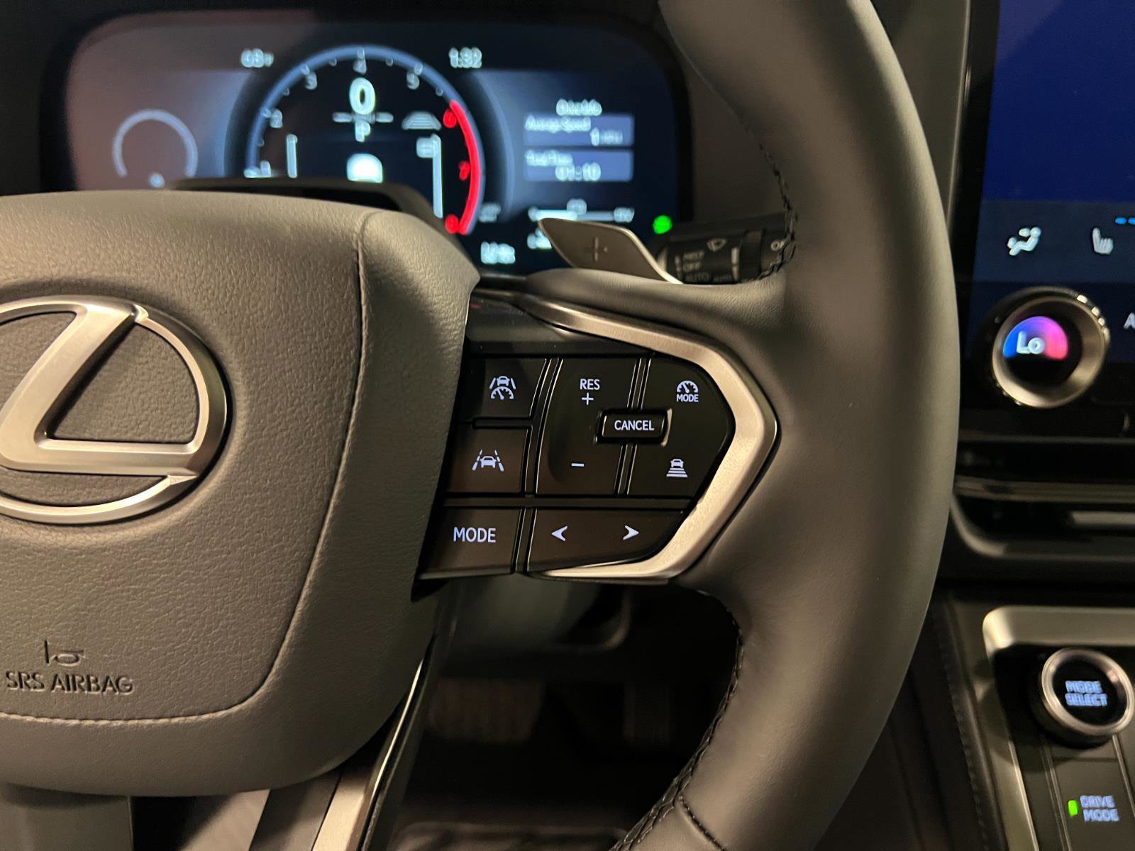Used 2026 Lexus GX 550 w/ Cold Area Package AWD/4WD image 14