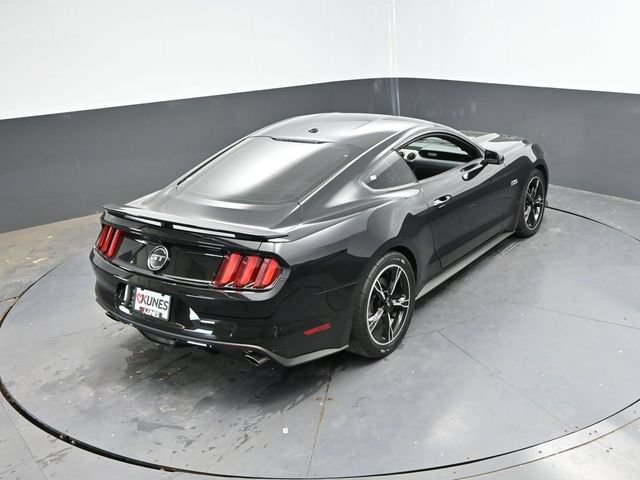 Used 2016 Ford Mustang GT Premium w/ Equipment Group 401A RWD image 32