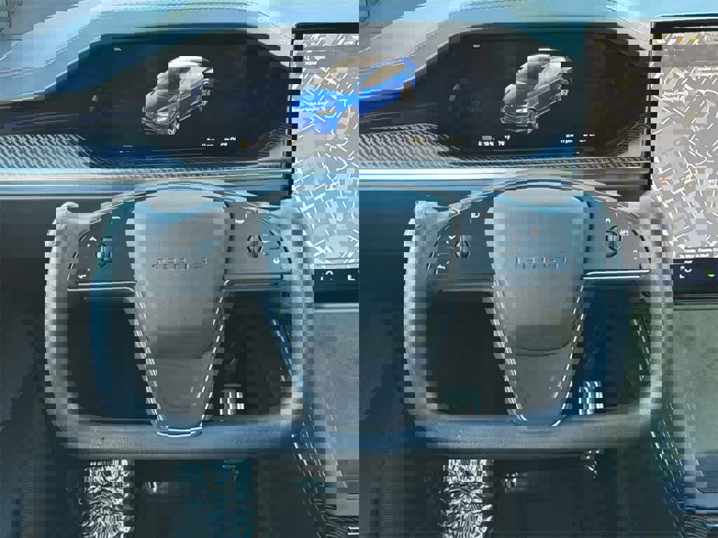 Used 2022 Tesla Model X Plaid image 13