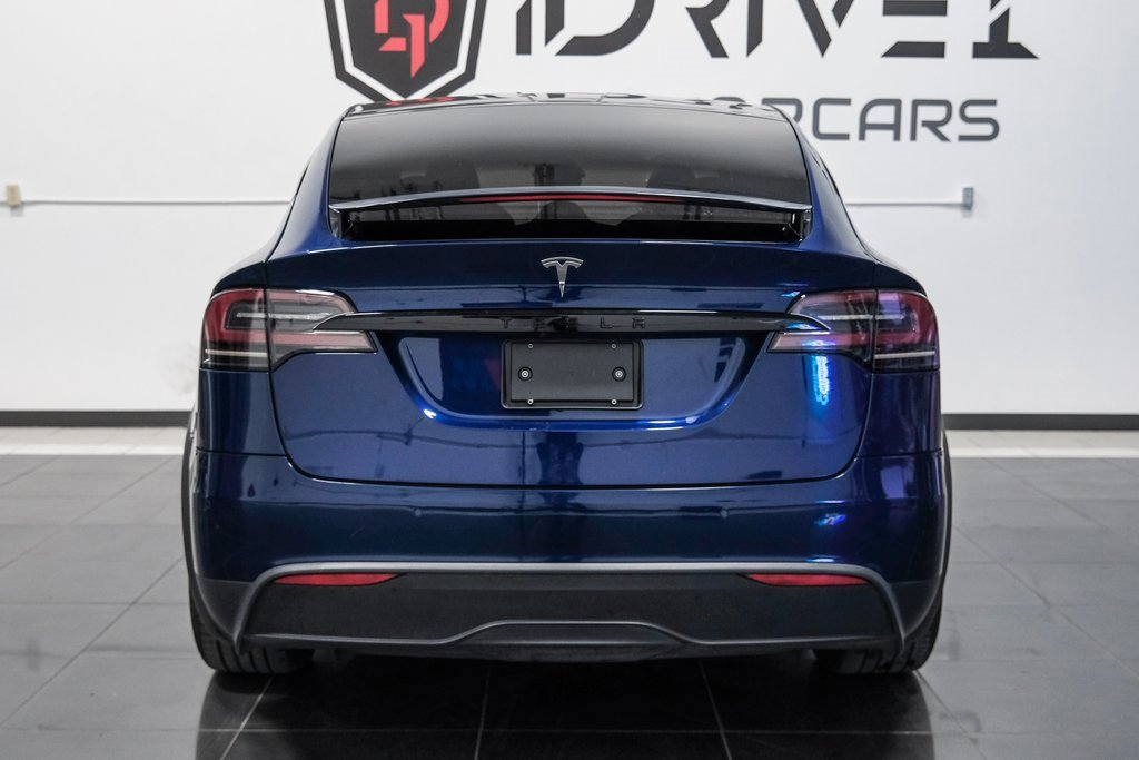 Used 2022 Tesla Model X image 13