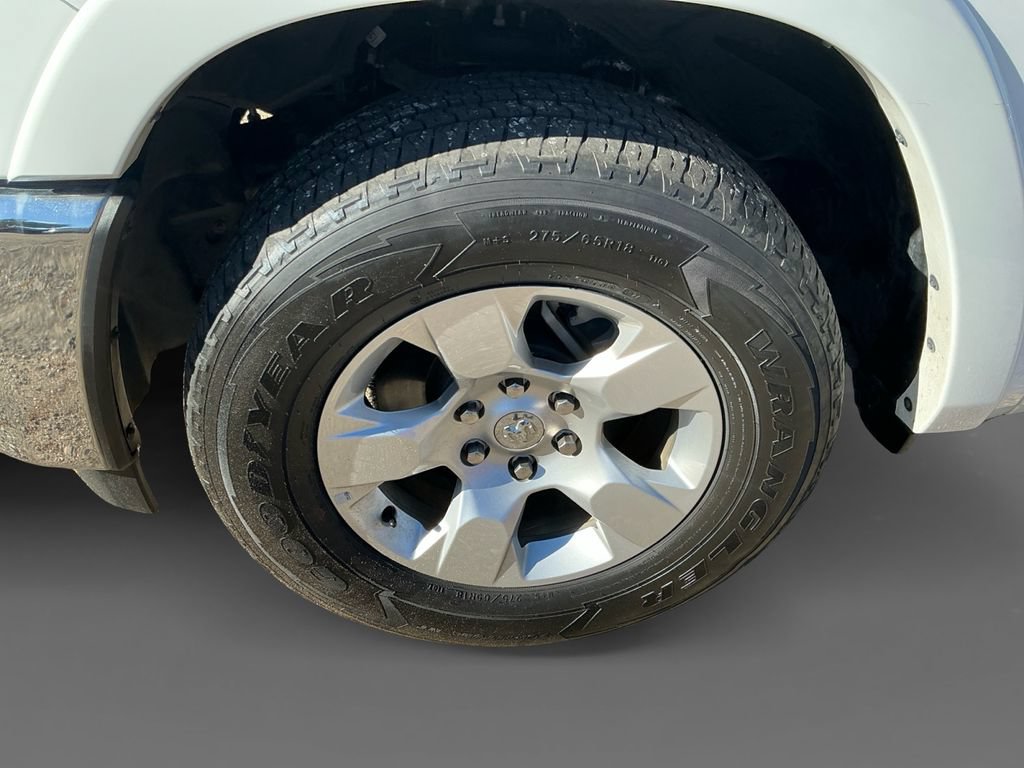 Used 2025 RAM 1500 Big Horn AWD/4WD image 14