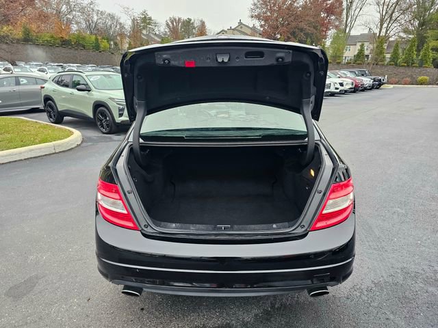 Used 2009 Mercedes-Benz C 300 4MATIC Sedan image 9