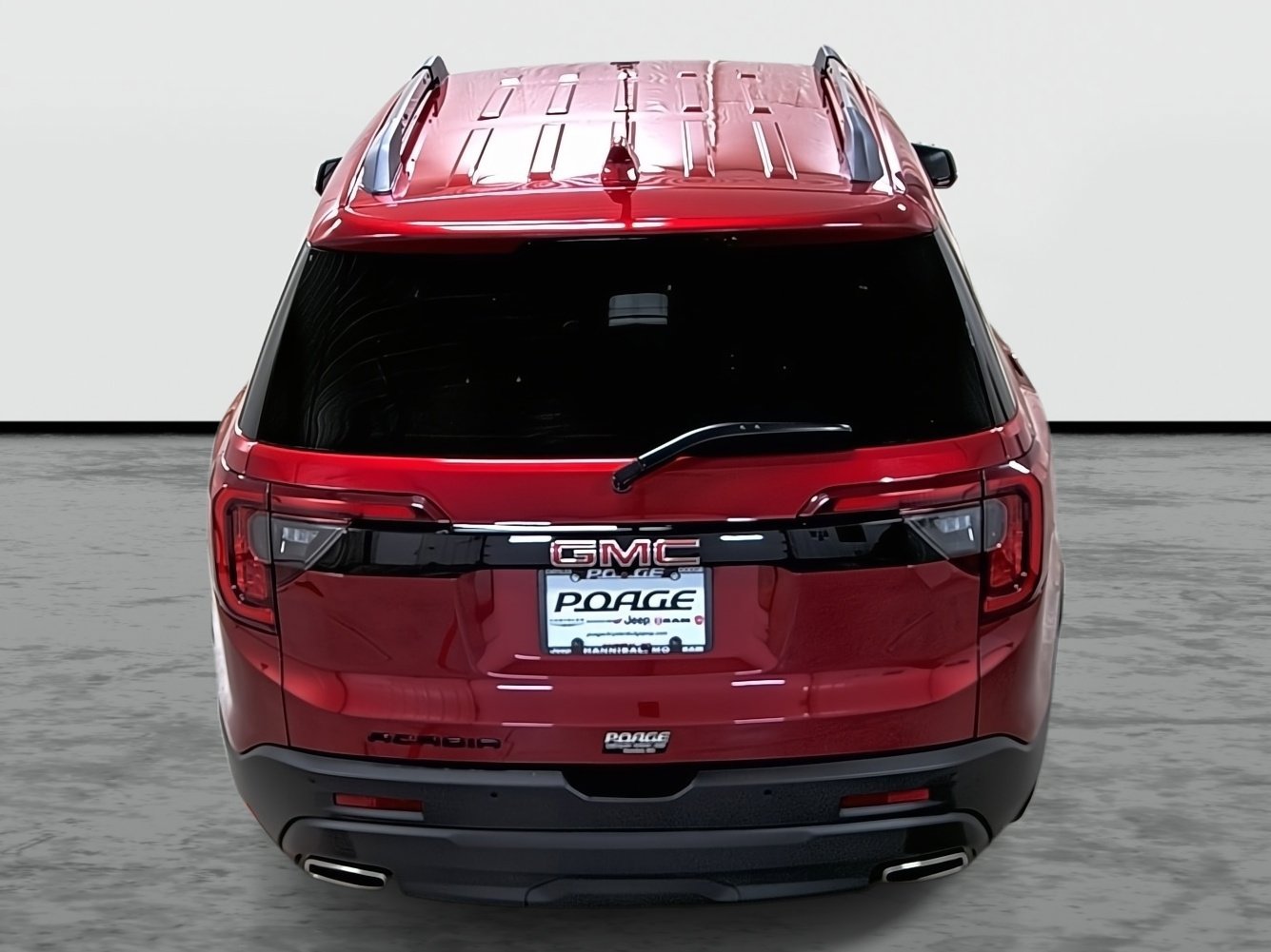 Used 2023 GMC Acadia SLE w/ Driver Convenience Package image 3