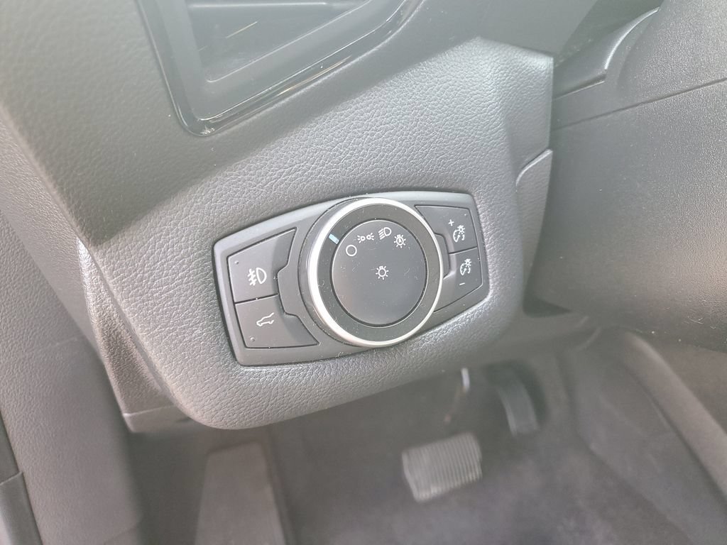 Used 2018 Ford Escape SEL AWD/4WD image 10