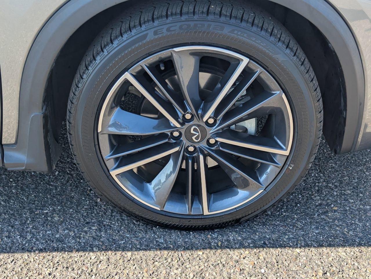 Certified 2023 INFINITI QX55 Essential image 10