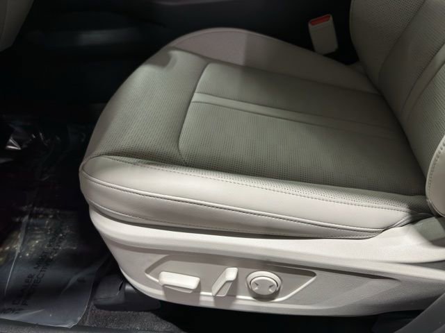 New 2026 Kia Sorento S w/ S Panoramic Sunroof Package image 4