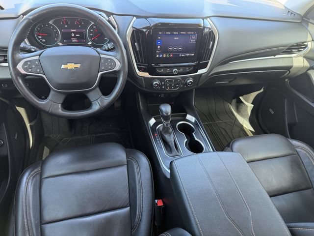 Used 2021 Chevrolet Traverse LT w/ LT Premium Package FWD image 16