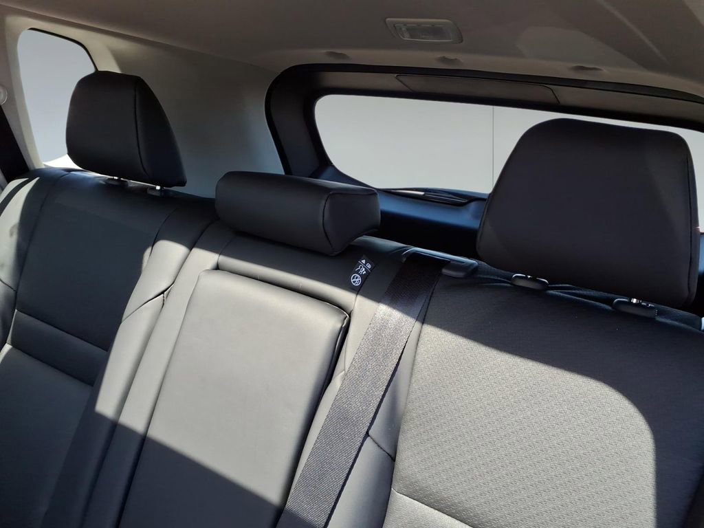 New 2026 Nissan Rogue SV image 11