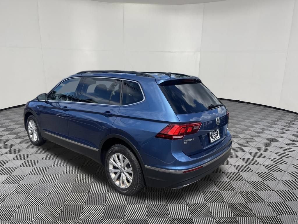 Used 2018 Volkswagen Tiguan SE w/ Panoramic Sunroof Package AWD/4WD image 7