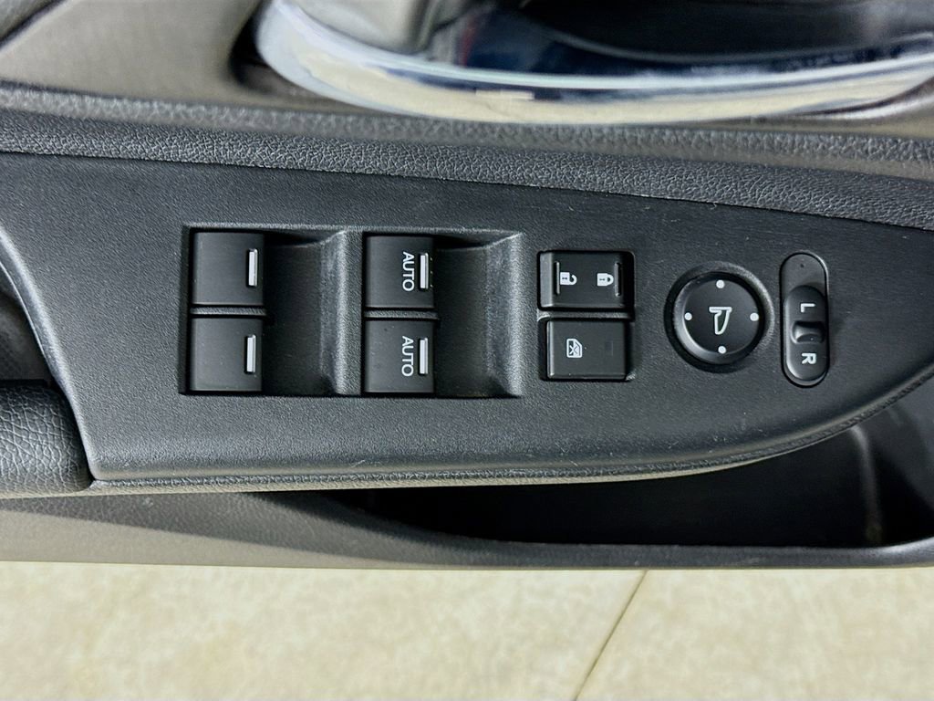 Used 2015 Honda Accord Touring image 20