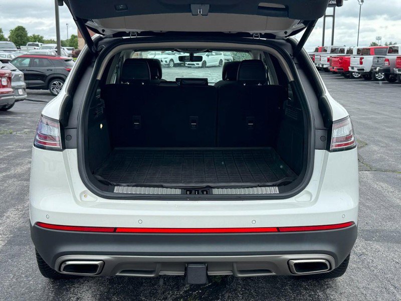 Used 2021 Lincoln Nautilus Reserve w/ Equipment Group 202A AWD/4WD image 5