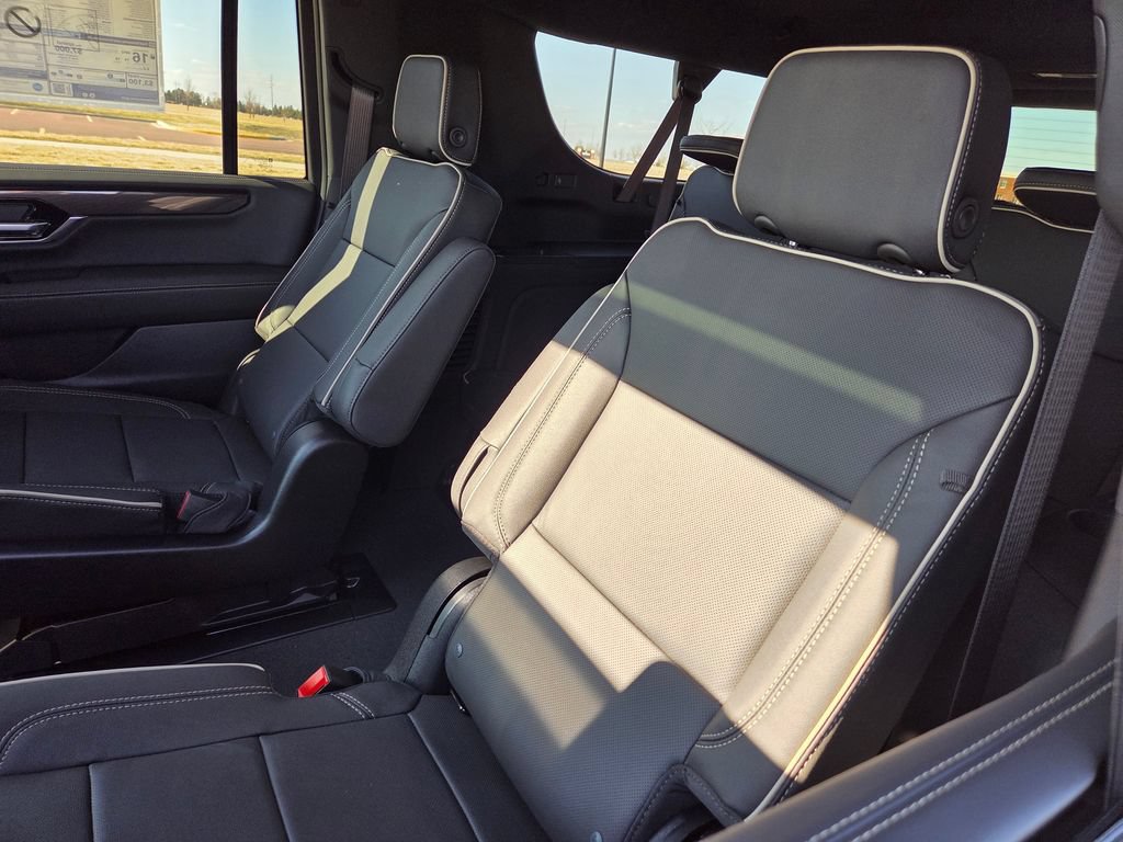 New 2026 GMC Yukon XL Elevation w/ Elevation Premium Package AWD/4WD image 50