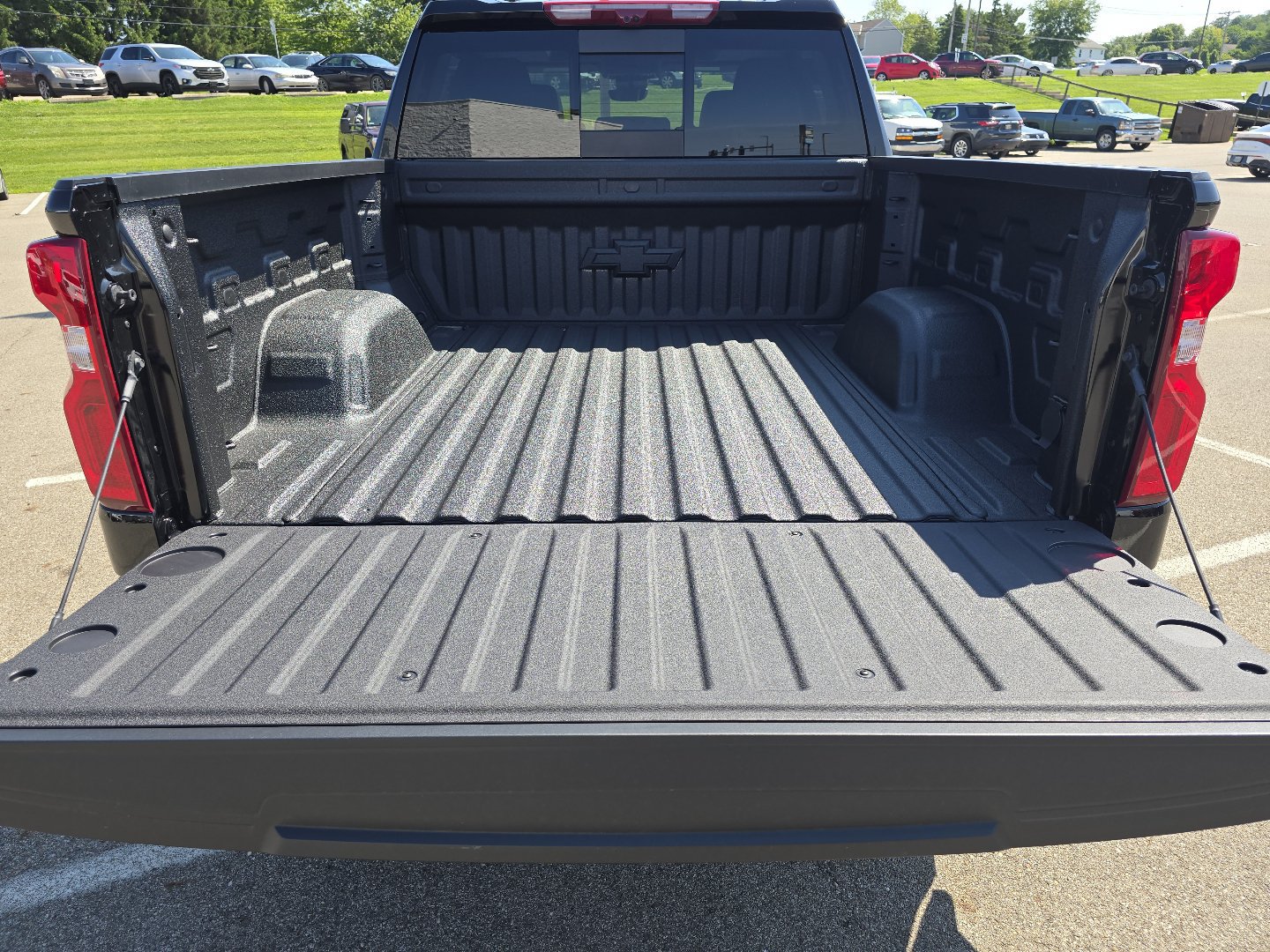 New 2026 Chevrolet Silverado 1500 LTZ AWD/4WD image 13