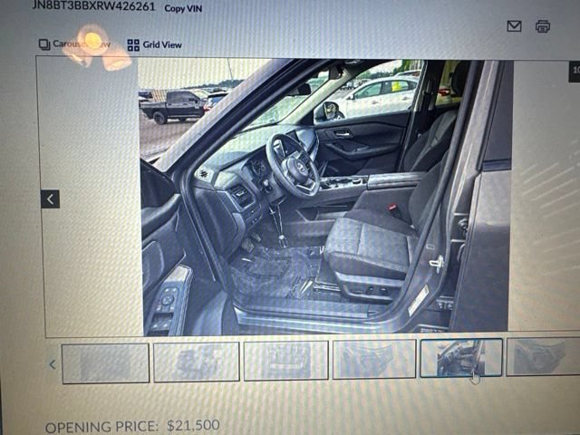 Used 2024 Nissan Rogue SV AWD/4WD image 10