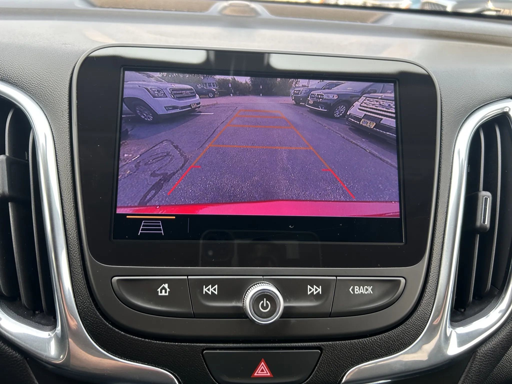 Used 2019 Chevrolet Equinox LT image 20
