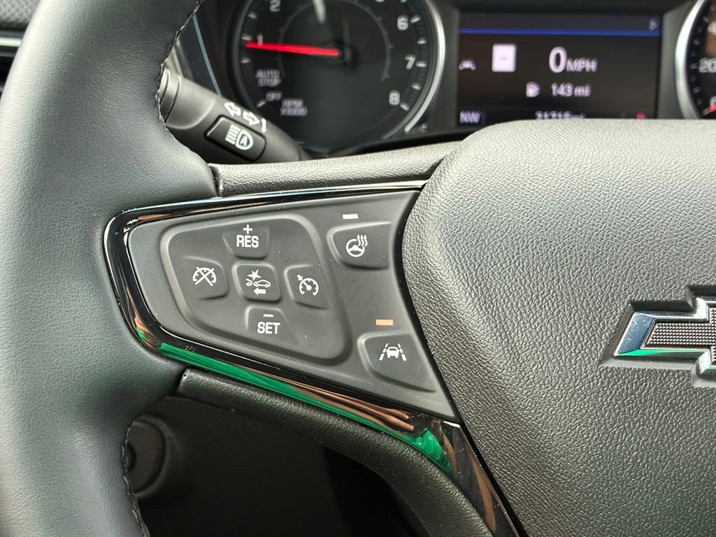 Used 2023 Chevrolet Equinox Premier AWD/4WD image 28