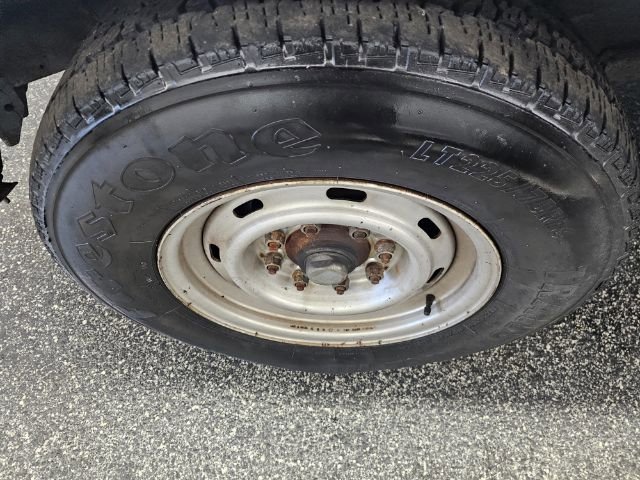 Used 2001 Dodge B2500 Passenger image 26