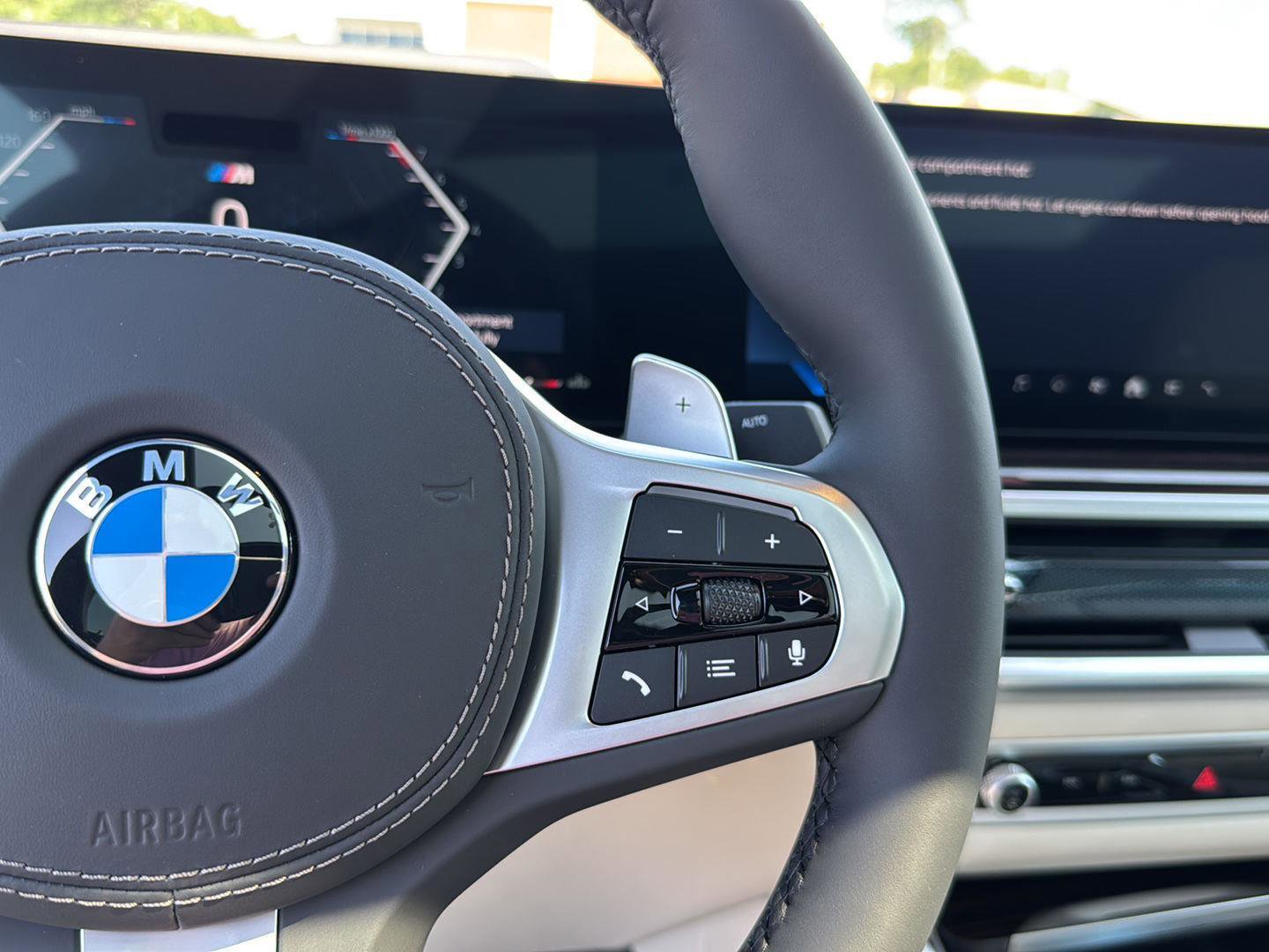 New 2026 BMW X6 xDrive40i w/ Executive Package image 19