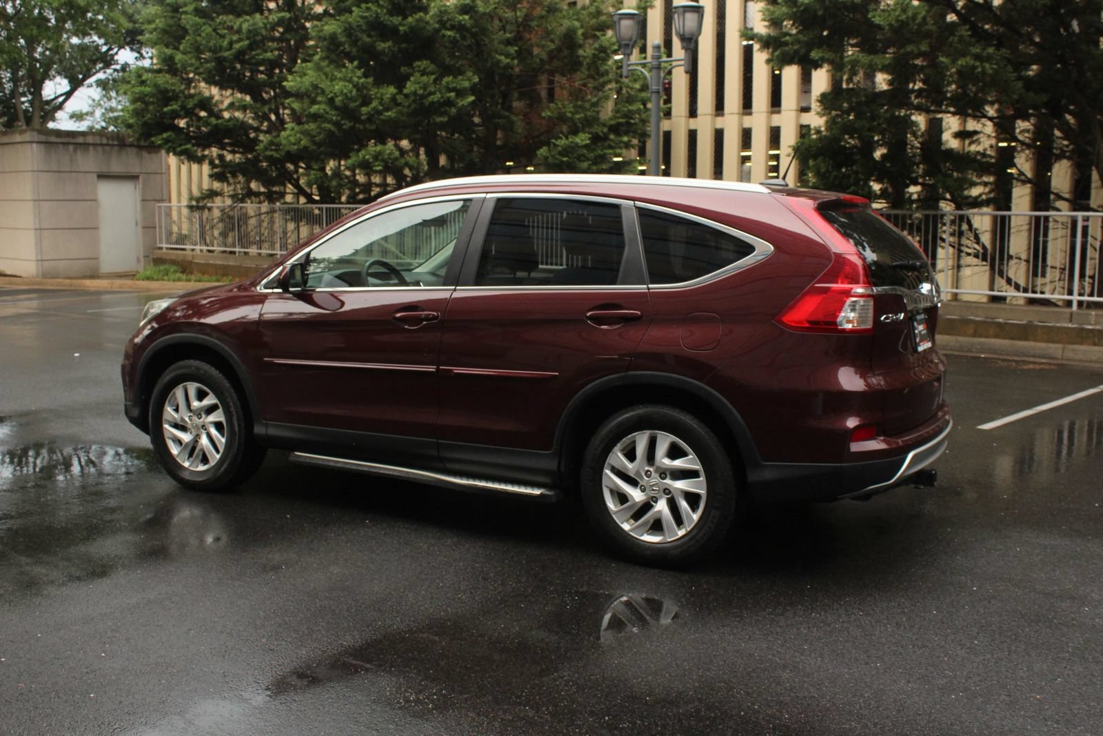 Used 2015 Honda CR-V EX-L image 9