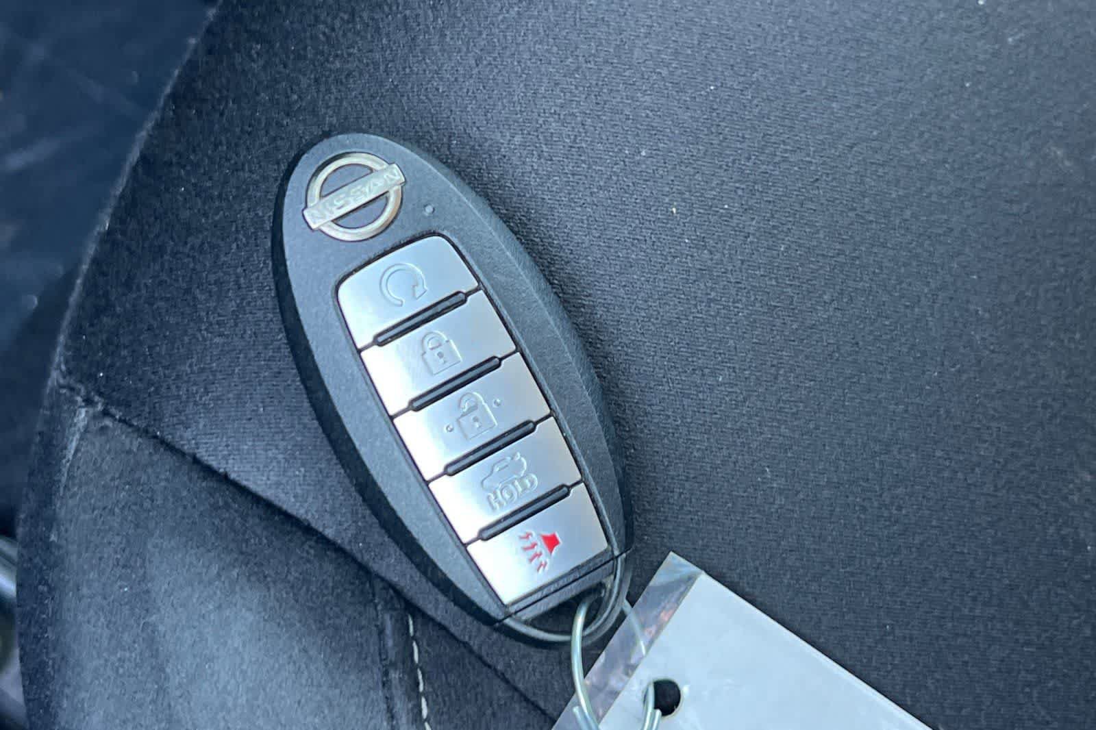 Used 2024 Nissan Altima 2.5 SV FWD image 24