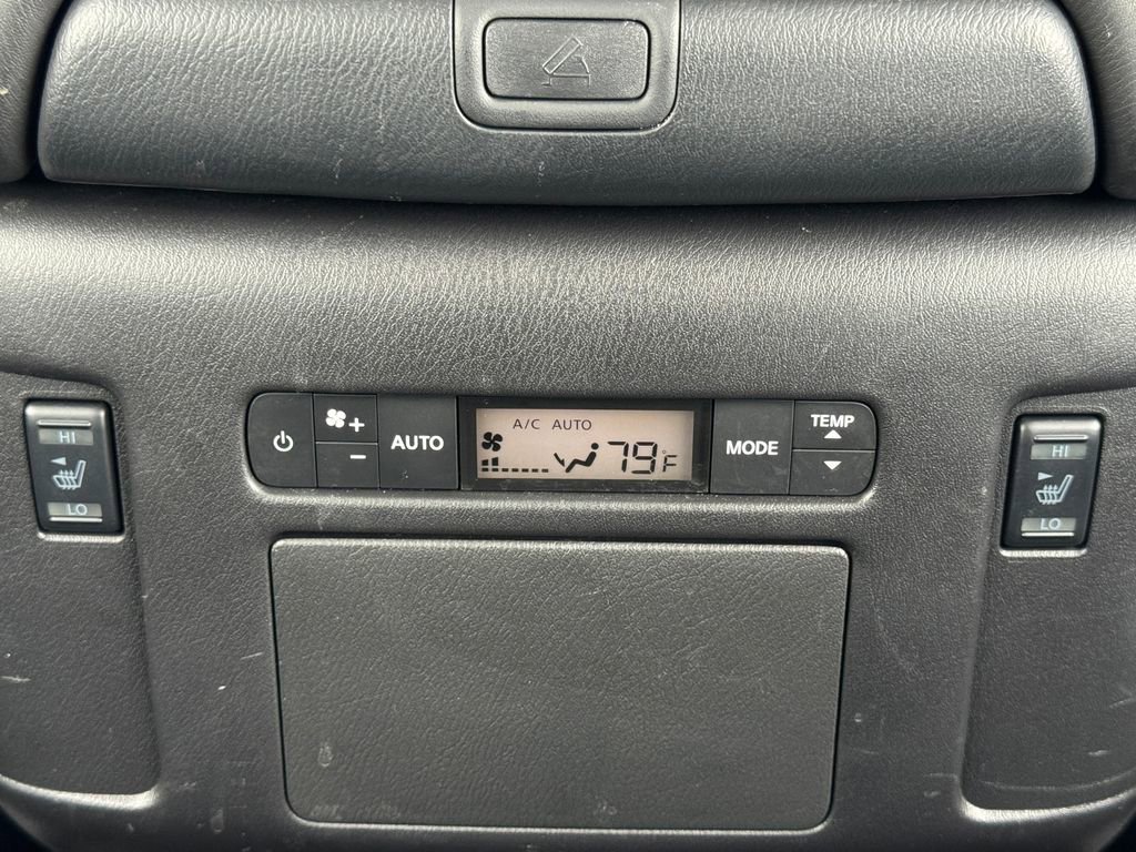 Used 2023 Nissan Armada Platinum w/ Captain's Chairs Package AWD/4WD image 33