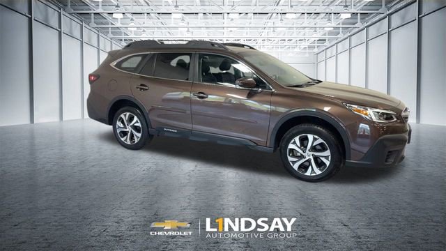 Used 2022 Subaru Outback Limited image 3