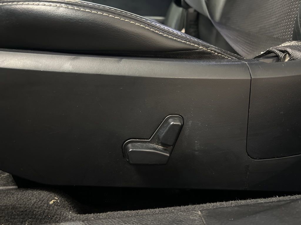 Used 2014 Chrysler 200 Limited w/ 200 S V6 Premium Group image 11