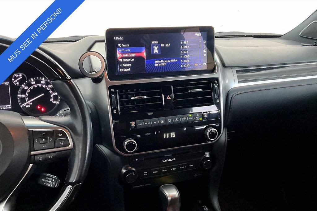 Used 2023 Lexus GX 460 Premium w/ Premium Package image 9