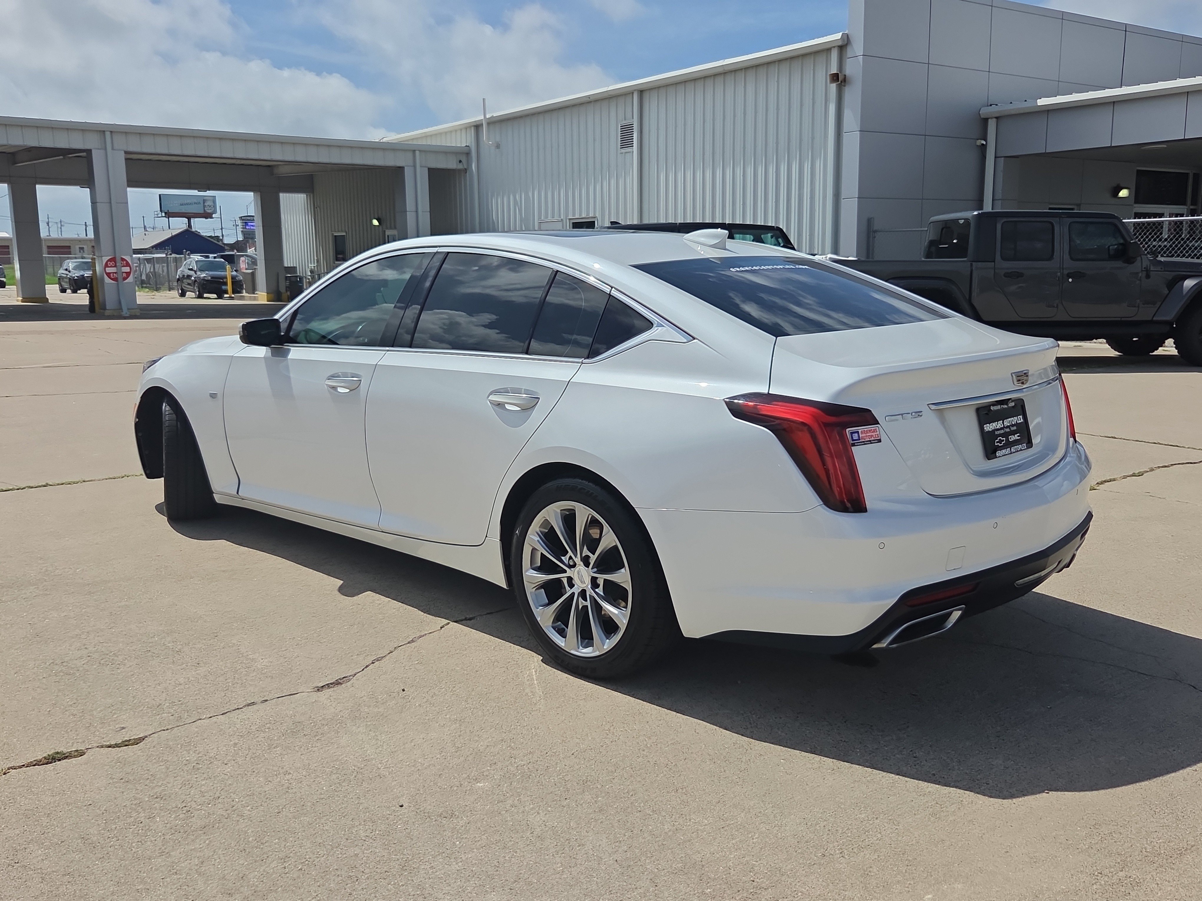 Used 2021 Cadillac CT5 Premium Luxury RWD image 7