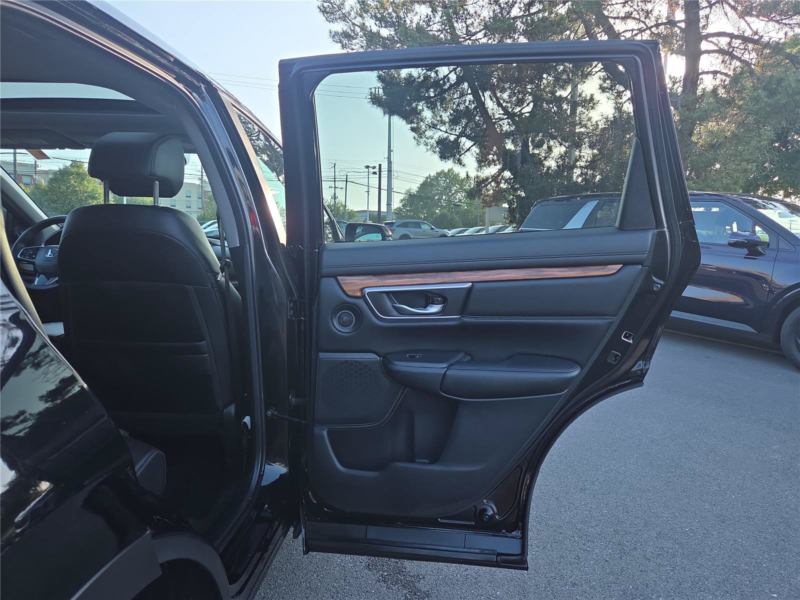 Used 2017 Honda CR-V EX-L image 34