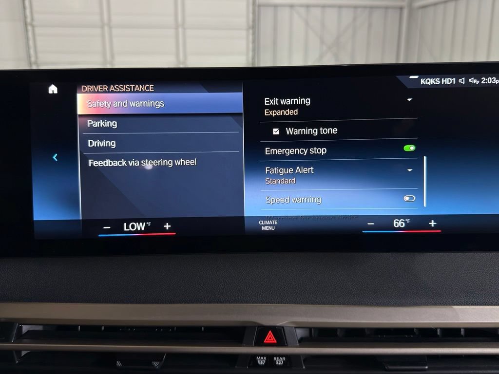 Used 2023 BMW iX xDrive50 w/ Sport Package AWD/4WD image 40