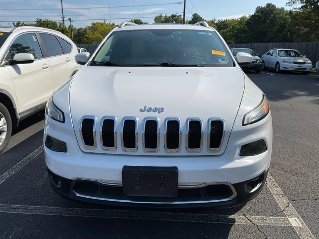 Used 2016 Jeep Cherokee Limited AWD/4WD image 2