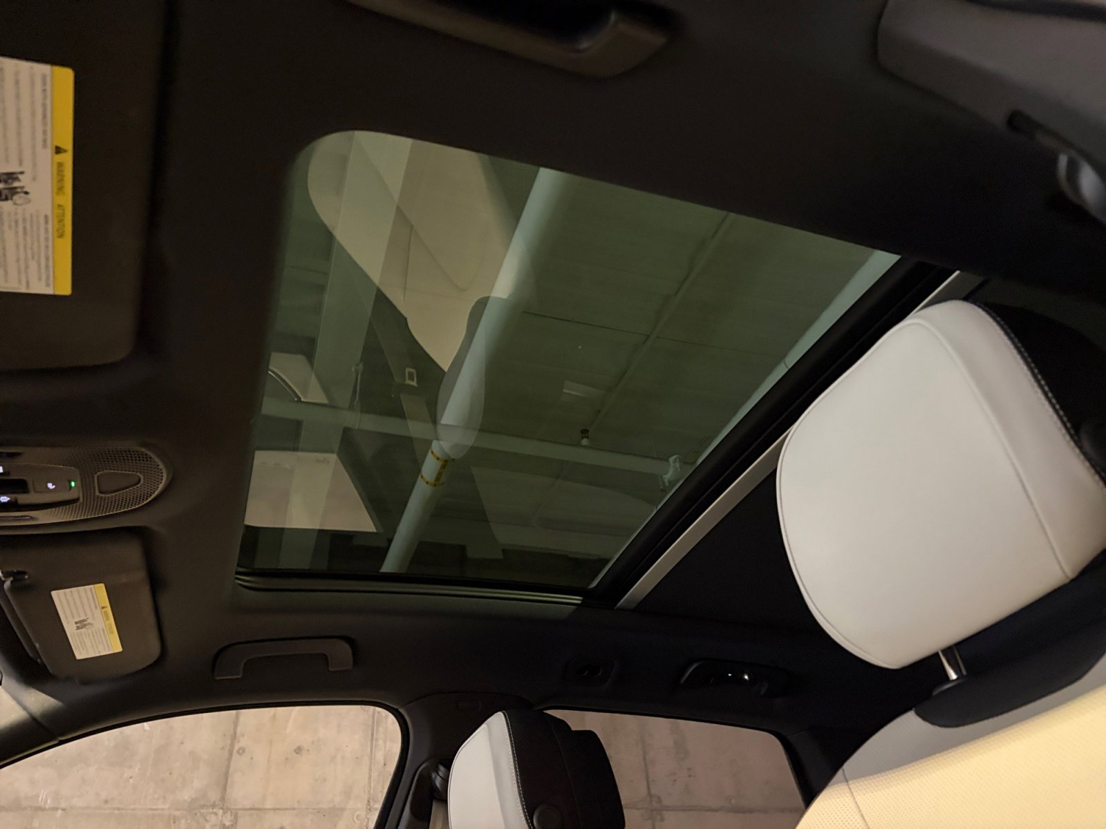 Certified 2025 Porsche Cayenne S AWD/4WD image 32