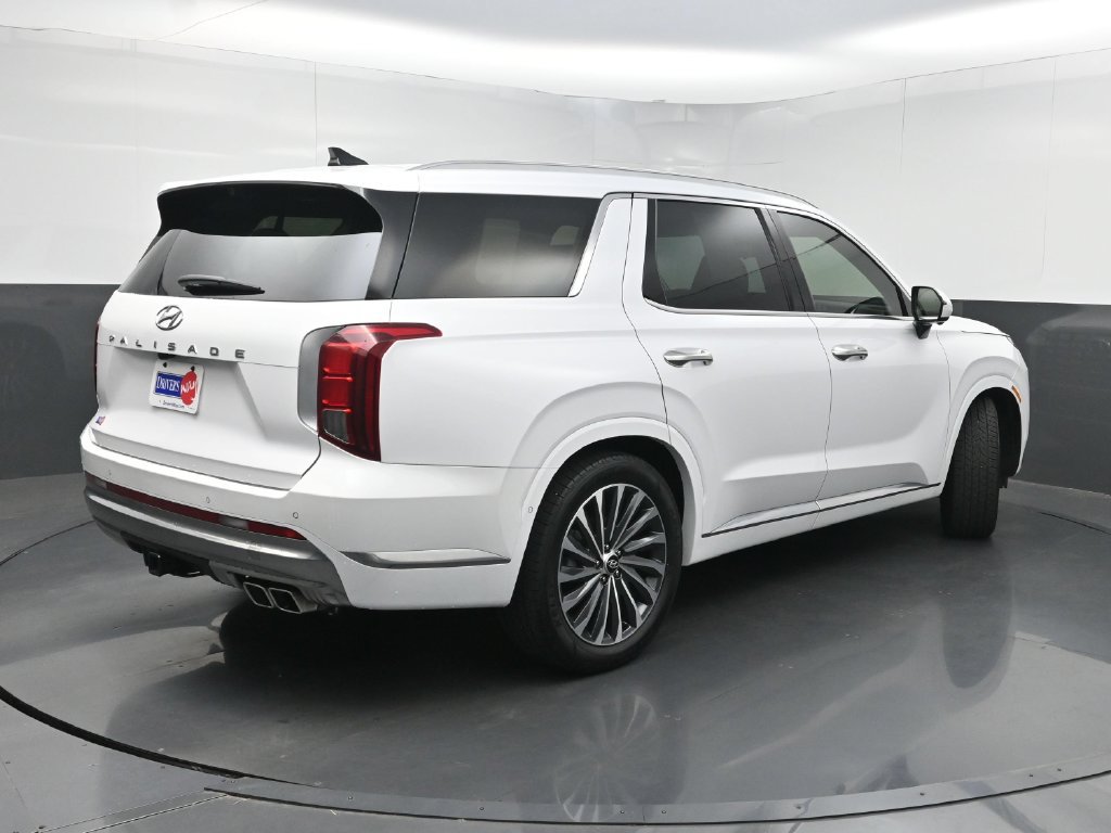 Used 2025 Hyundai Palisade Calligraphy FWD image 27