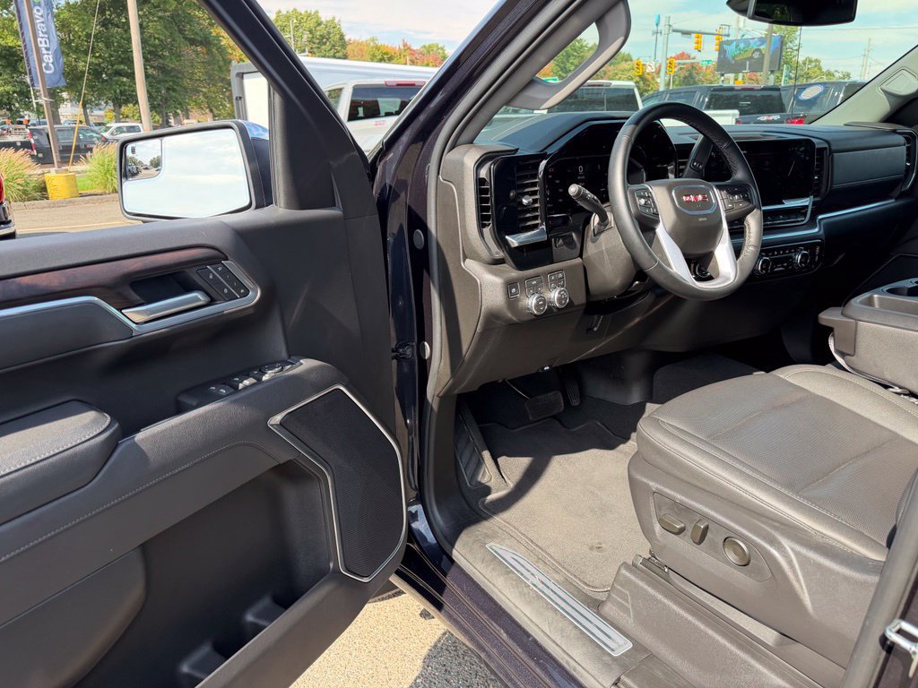 Used 2026 GMC Sierra 1500 SLT AWD/4WD image 20