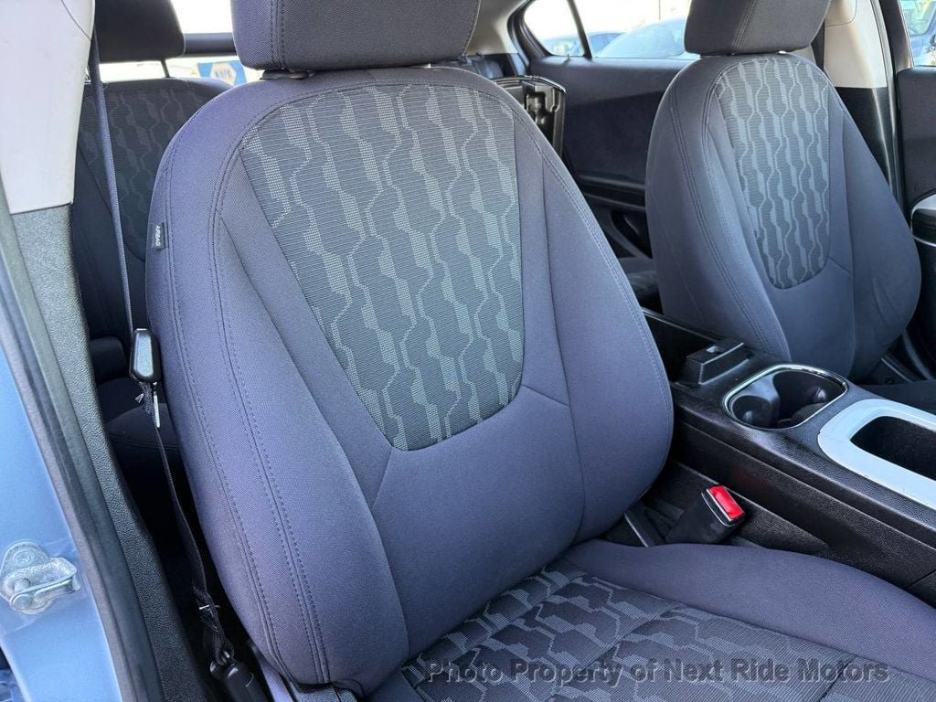 Used 2013 Chevrolet Volt FWD image 8