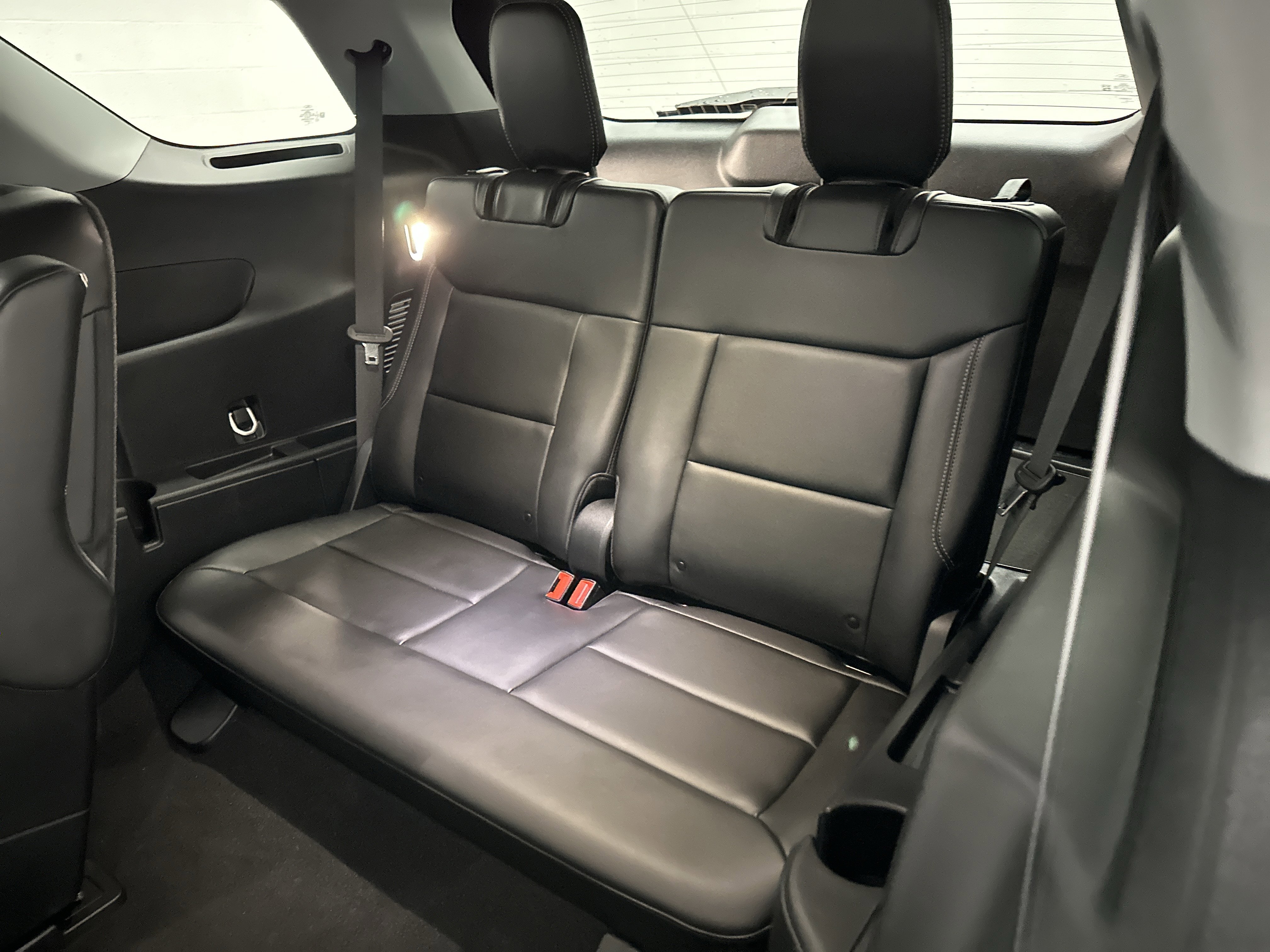 Used 2023 Ford Explorer XLT w/ Equipment Group 202A image 24