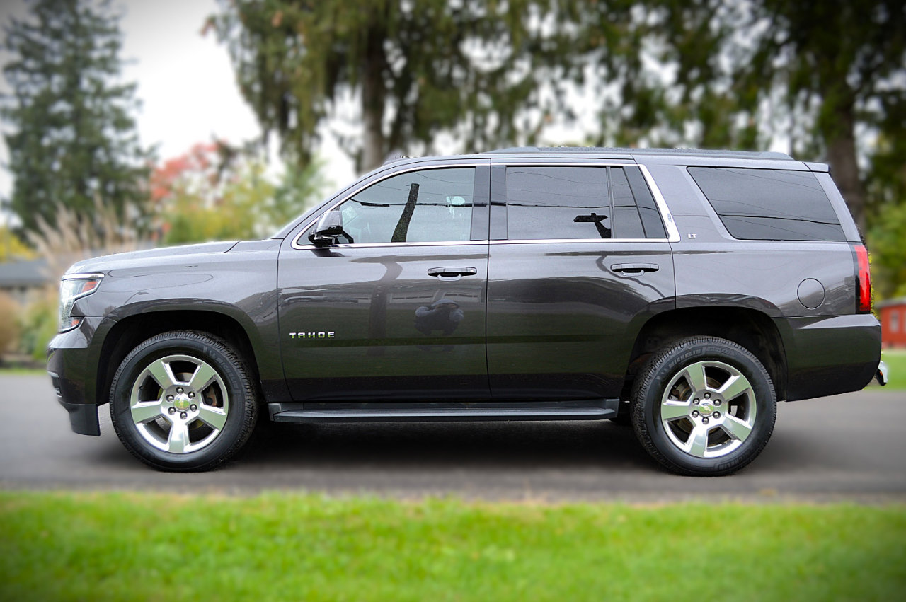 Used 2017 Chevrolet Tahoe LT image 8