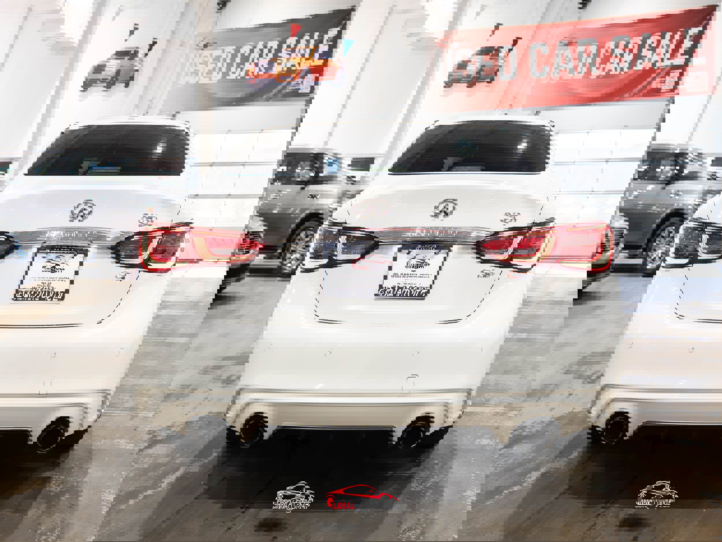 Used 2018 INFINITI Q50 Luxe w/ Sensory Package (Luxe) image 6