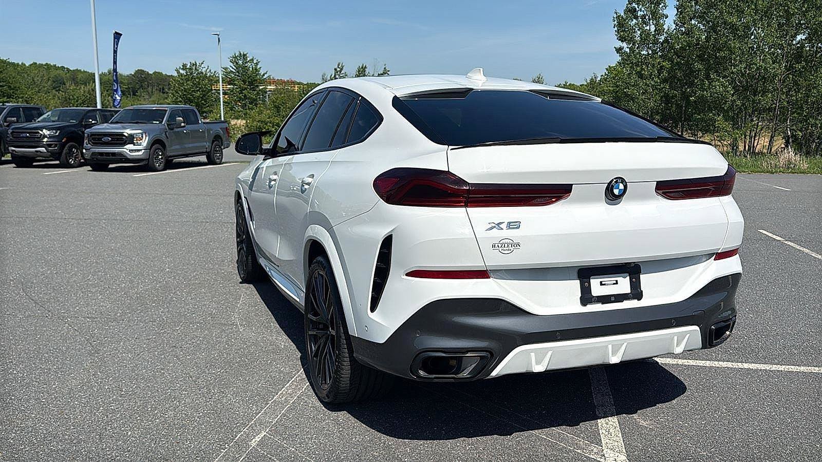 Used 2022 BMW X6 xDrive40i w/ Executive Package AWD/4WD image 8