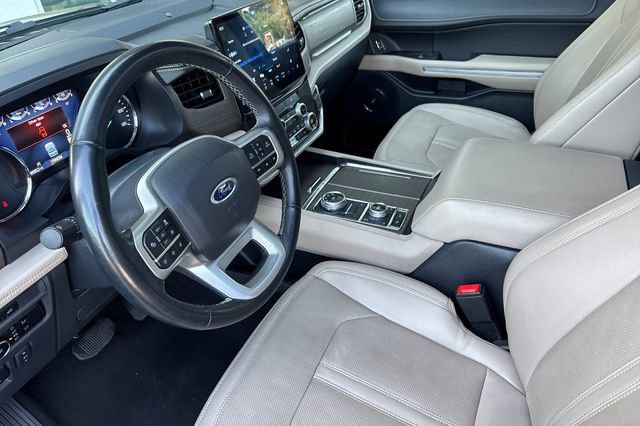 Used 2024 Ford Expedition Limited AWD/4WD image 10