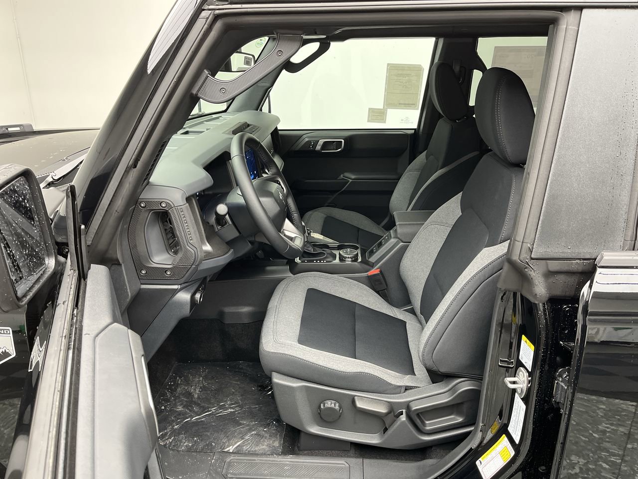 New 2026 Ford Bronco Big Bend AWD/4WD image 3