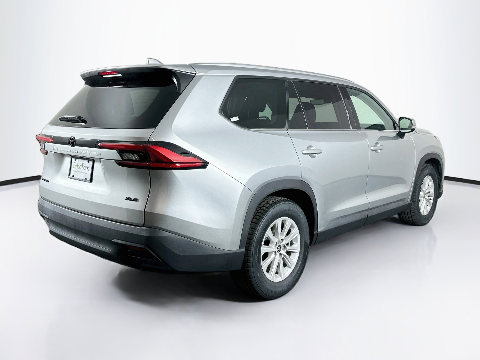 Used 2024 Toyota Grand Highlander AWD Hybrid image 9