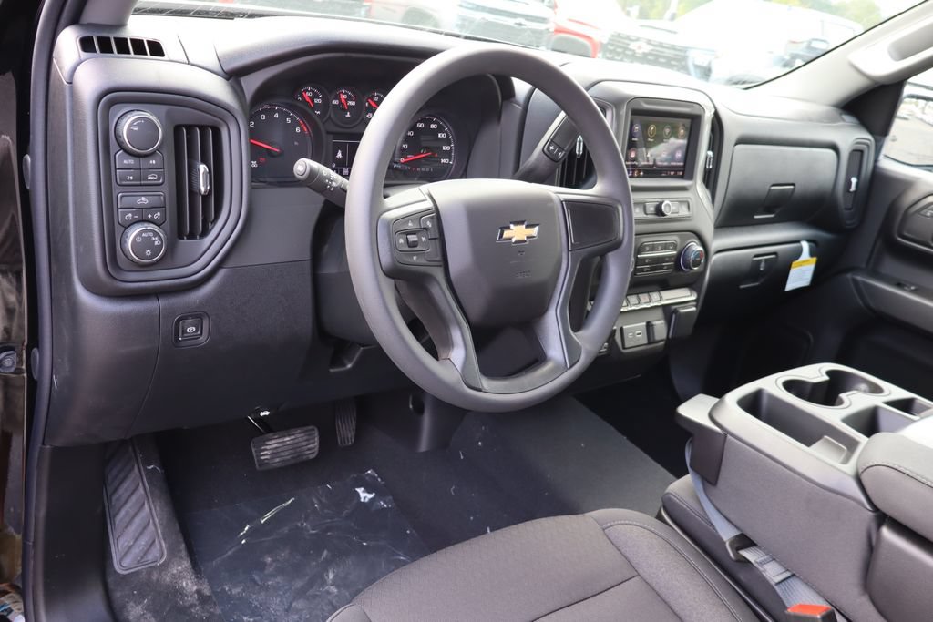 New 2026 Chevrolet Silverado 1500 Custom AWD/4WD image 6