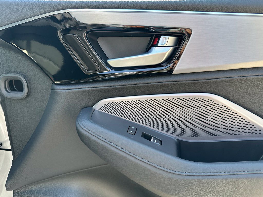 New 2026 Acura MDX FWD image 10