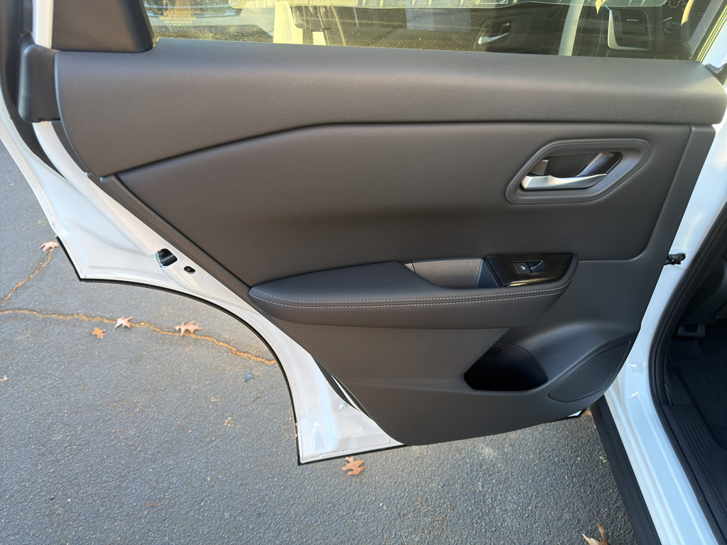 New 2026 Nissan Rogue SV w/ Cold Weather Package image 28