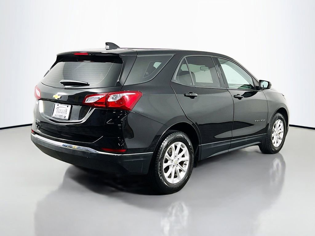 Used 2018 Chevrolet Equinox LS FWD image 5