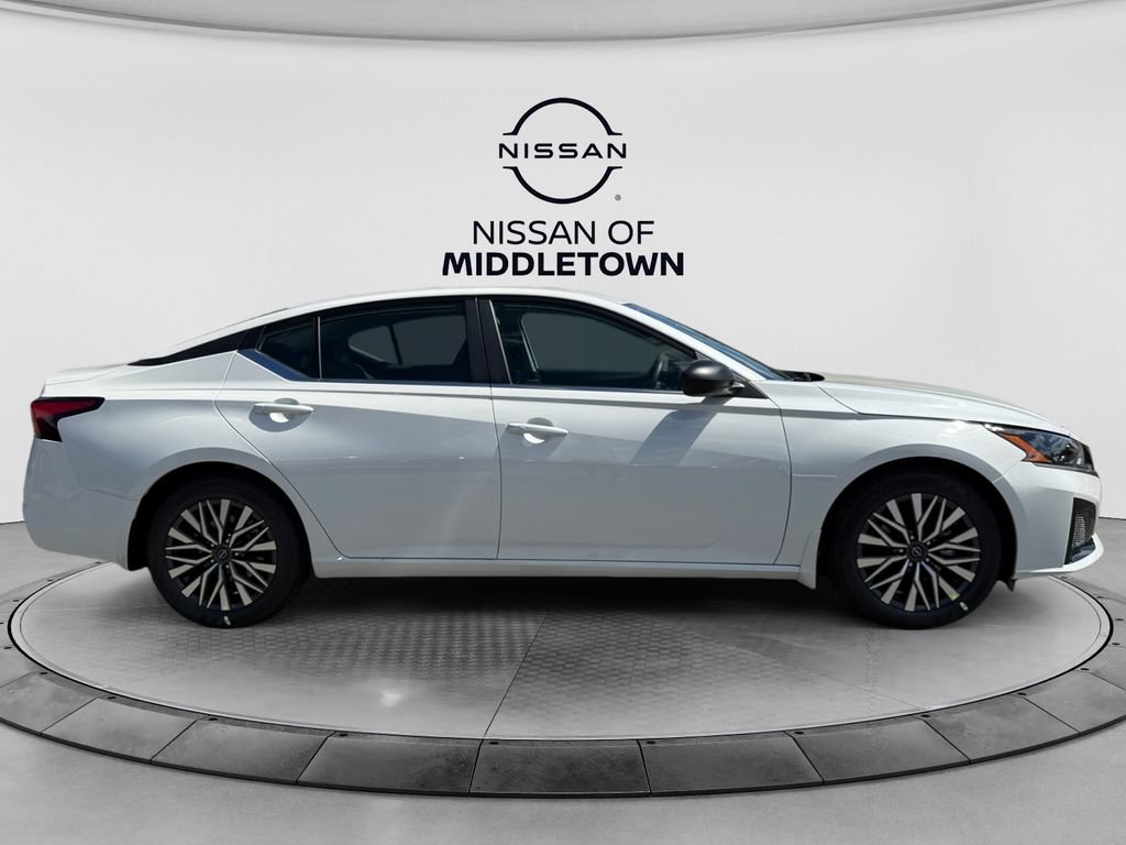 New 2026 Nissan Altima 2.5 SV FWD image 6
